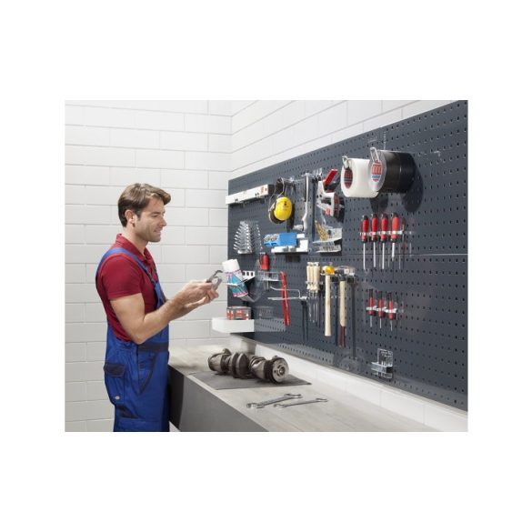 Acéllemez lap négyzet alakú perforációkkal, hossz 1029 mm