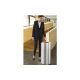 Formatervezett alumínium hulladékgyűjtő, űrtartalom 70 l, ma x Ø 775 x 380 mm, belső tartállyal