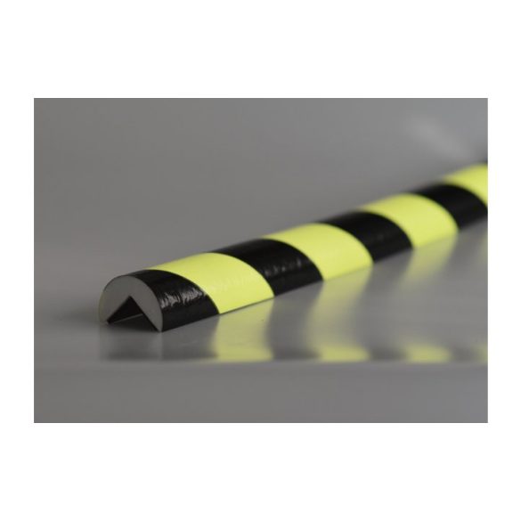 Sarokvédő, A típus, vágás egyedileg, folyóméterenként, fekete / sárga 