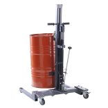 Hordóemelő, emelési magasság 780 mm, teherbírás 300 kg