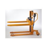 Dönthető villás raklapemelő emelés 920 mm t.b. 800 kg