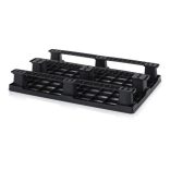 Műanyag paletta talppal 1200x800x160 mm