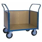 Raktári szállítókocsi