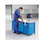 MV Munkaasztal 10 fiókkal 1800x700x850 mm