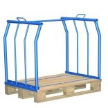 Egymásra rakható raklapmagasító keret 