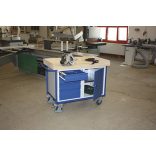 Műhelykocsi 1 rakfelülettel, 4 db záható fiókkal és tárolóval, 1220 x 640 x 955 mm