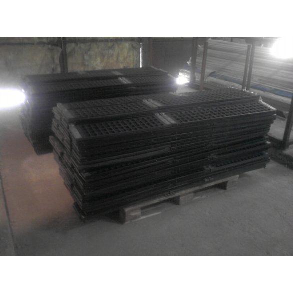 Műanyag raklapmagasító zsanéros keret, újrahasznosított anyagból 800x1200x200 mm