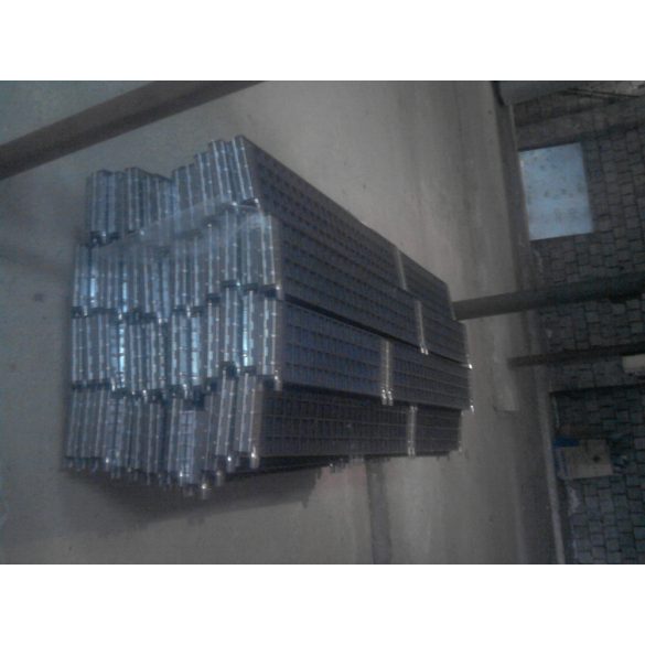 Műanyag raklapmagasító zsanéros keret, újrahasznosított anyagból 800x1200x200 mm