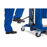 Hordóemelő, hordószorítóval, 200-220 literes hordó, széles alvázzal, emelési magasság 0-520 mm 